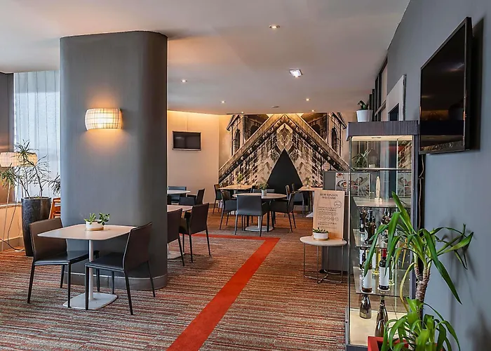 5 star hotels Mercure Lisboa